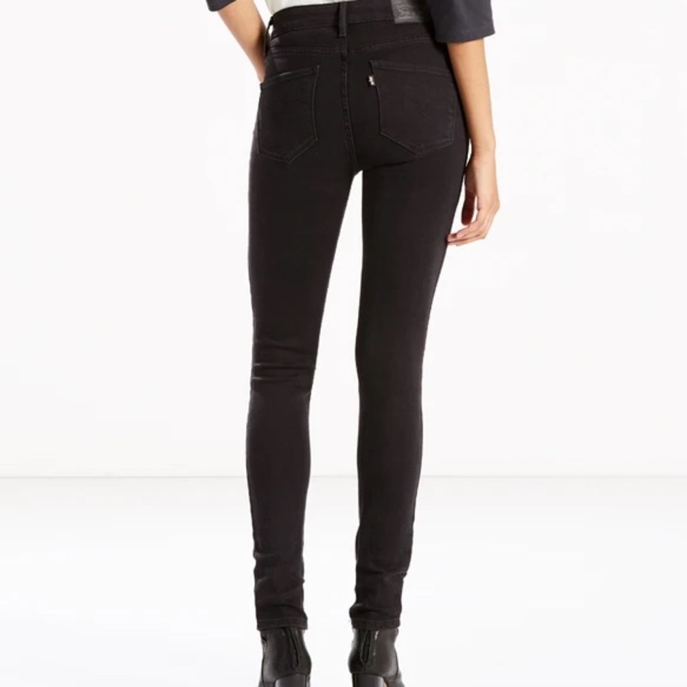 721 High Rise Black Skinny Jeans Levis